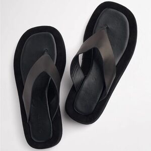 Tony Bianco Ives Black Platform Sandal